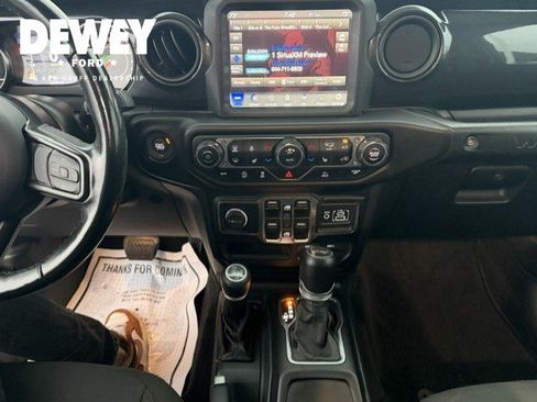 Used 2021 Jeep Wrangler Unlimited Sport AWD/4WD image 16