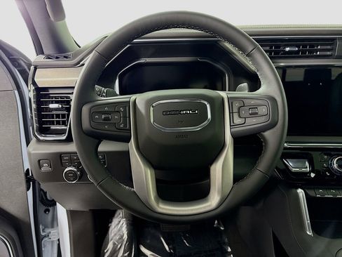 New 2026 GMC Sierra 1500 Denali w/ Denali Reserve Package AWD/4WD image 11
