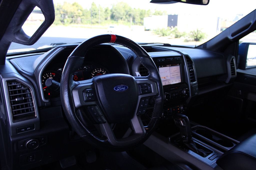Used 2018 Ford F150 Raptor w/ Equipment Group 802A Luxury AWD/4WD image 17
