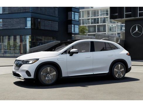 New 2026 Mercedes-Benz EQE 320 4MATIC SUV image 37