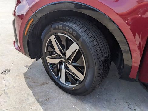 Certified 2023 Kia Sorento S w/ Panoramic Sunroof Package image 36