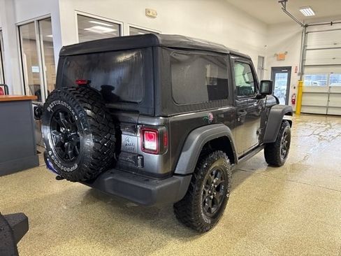 Used 2021 Jeep Wrangler Sport AWD/4WD image 8