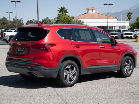 Used 2023 Hyundai Santa Fe SEL image 4