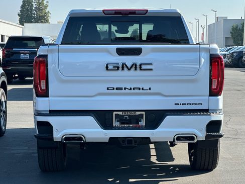 New 2026 GMC Sierra 1500 Denali w/ Technology Package image 6