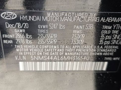 Used 2021 Hyundai Santa Fe Limited FWD image 31