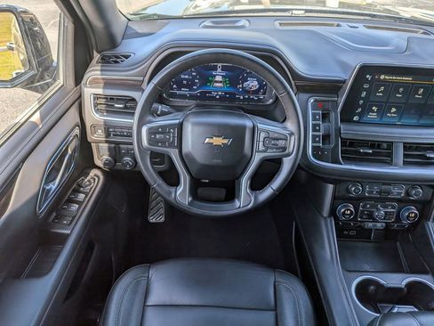 Used 2024 Chevrolet Tahoe LT RWD image 17