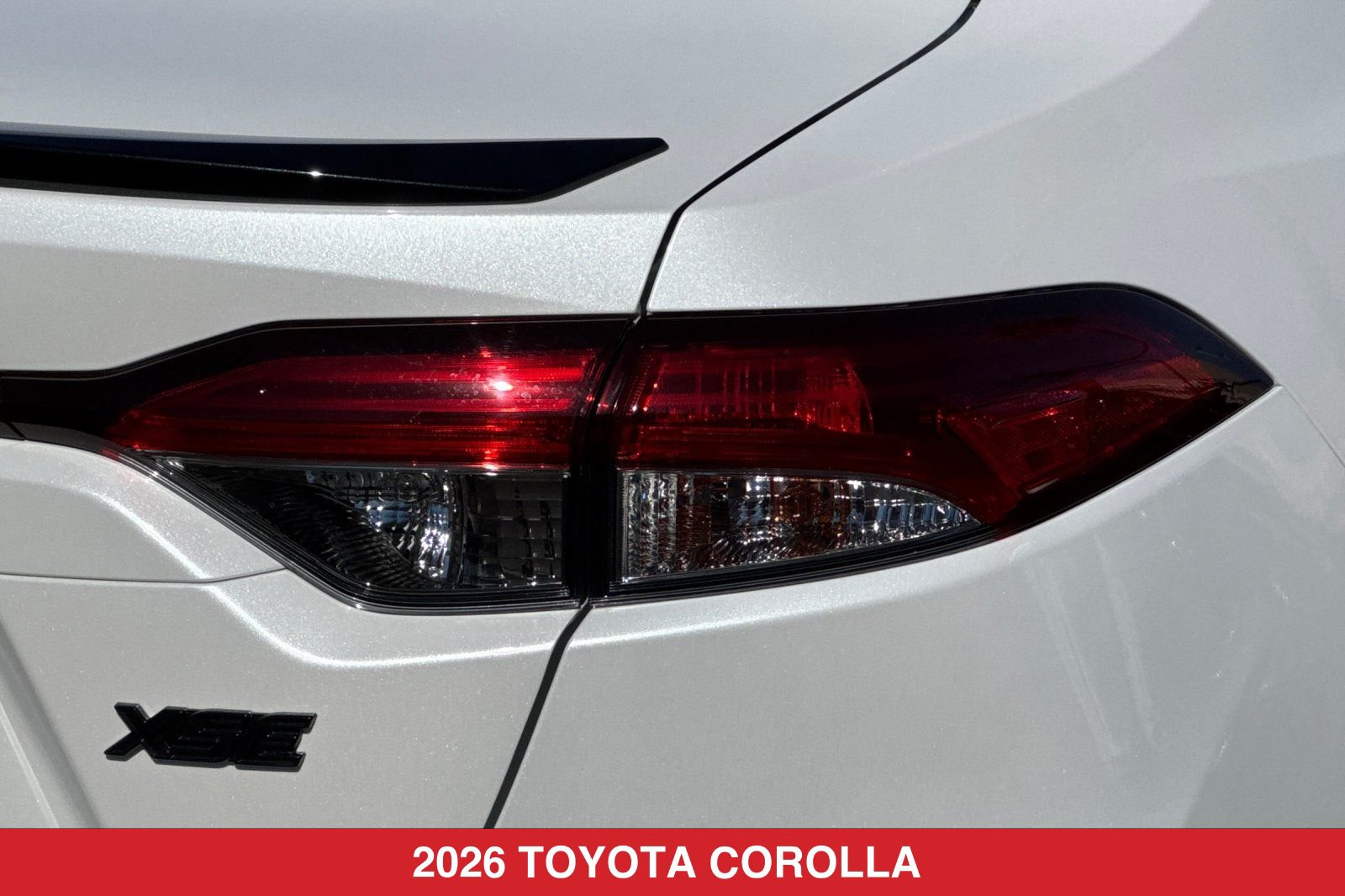 Used 2026 Toyota Corolla XSE FWD image 28