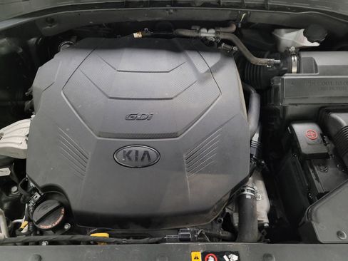 Used 2019 Kia Sorento SX image 30