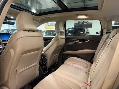 Certified 2023 Lincoln Nautilus Reserve AWD/4WD image 15
