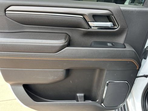 Used 2024 GMC Sierra 2500 AT4 w/ AT4 Premium Plus Package AWD/4WD image 21