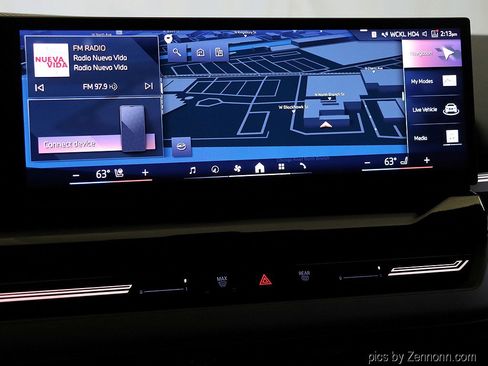 Certified 2024 BMW 530i xDrive w/ Premium Package image 19