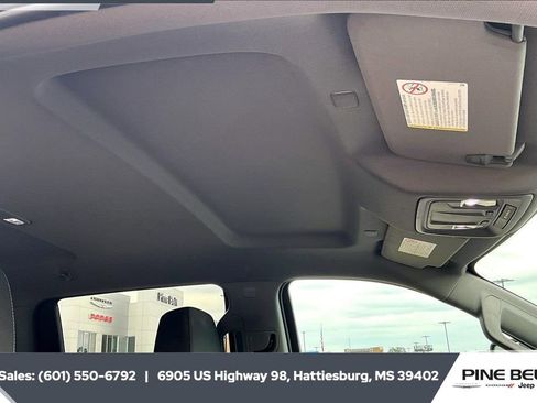 Used 2021 Chevrolet Silverado 2500 LT w/ Fleet Comfort Package image 16