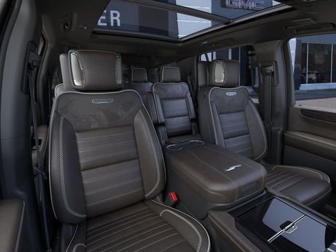 New 2026 GMC Yukon Denali Ultimate AWD/4WD image 16