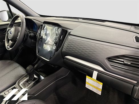 New 2025 Subaru Forester Premium image 31
