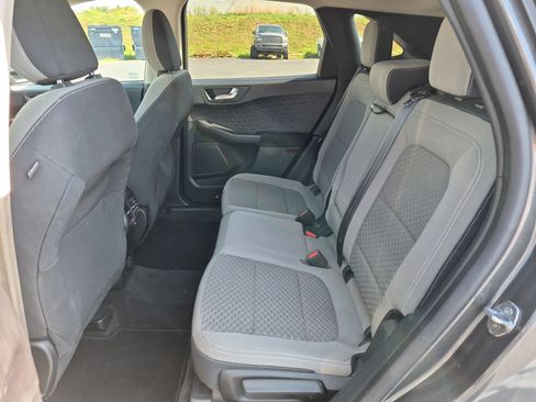 Used 2020 Ford Escape SE AWD/4WD image 25