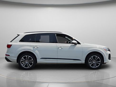 Certified 2026 Audi Q7 3.0T Premium w/ Convenience Plus Package AWD/4WD image 8