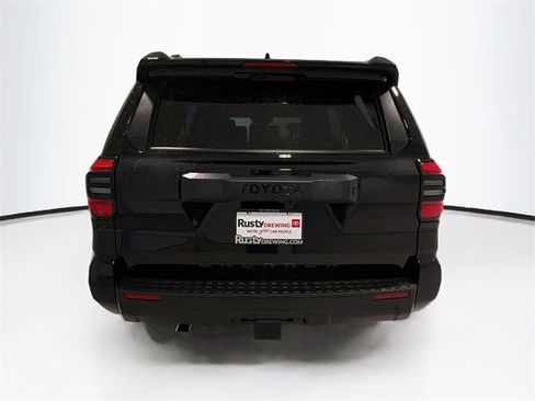 New 2026 Toyota 4Runner SR5 image 5