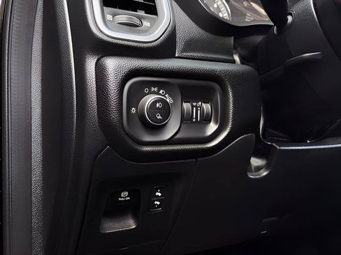 Used 2025 RAM 1500 Big Horn AWD/4WD image 20