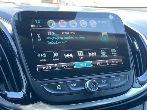 Used 2018 Chevrolet Volt Premier w/ Driver Confidence Package image 9