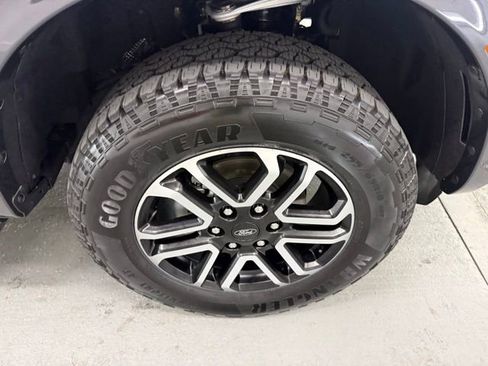 Used 2024 Ford Ranger Lariat w/ Trailer Tow Package AWD/4WD image 5