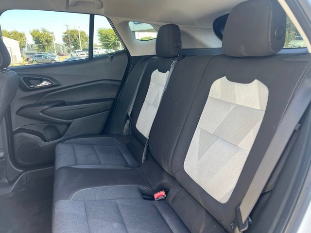 Used 2024 Chevrolet Trax LS FWD image 23