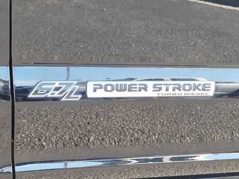 Used 2022 Ford F350 Platinum image 17