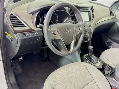 Used 2018 Hyundai Santa Fe Sport w/ 2.4L Value Package 02 image 11