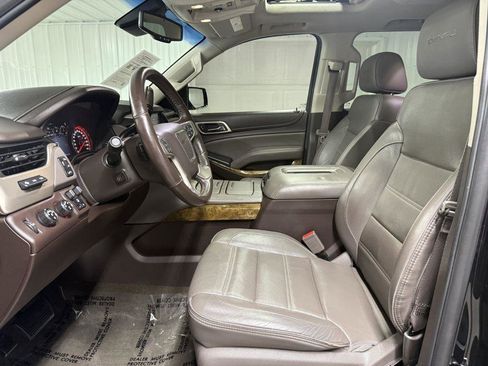Used 2016 GMC Yukon Denali w/ Open Road Package AWD/4WD image 11