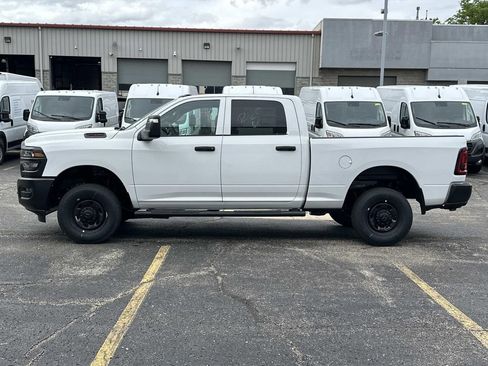 New 2026 RAM 2500 Tradesman AWD/4WD image 5