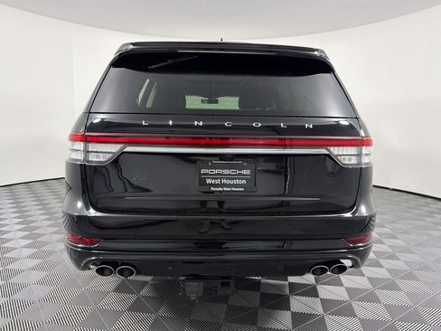 Used 2023 Lincoln Aviator Reserve w/ Equipment Group 201A RWD image 10