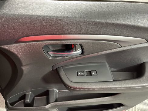 Used 2022 Honda Pilot Sport image 11