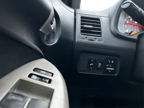 Used 2010 Toyota Corolla S image 26