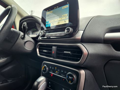 Used 2019 Ford EcoSport SE image 31
