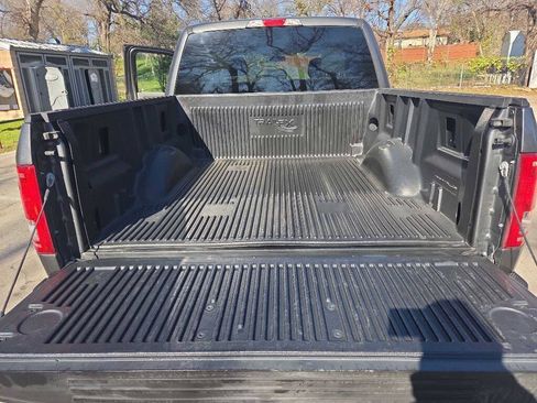 Used 2017 Ford F150 XLT RWD image 25