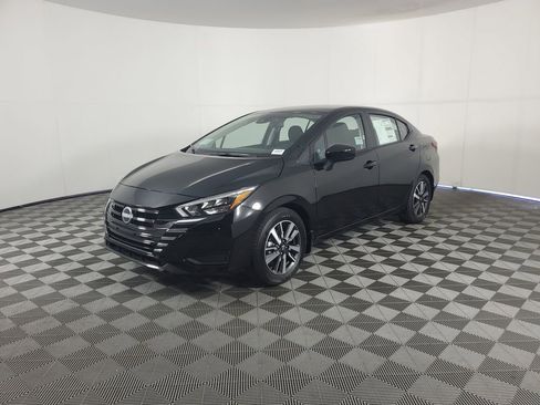 New 2025 Nissan Versa SV w/ Trunk Package image 8