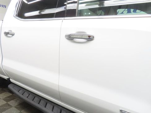 Used 2023 GMC Sierra 1500 SLT w/ SLT Convenience Package image 36