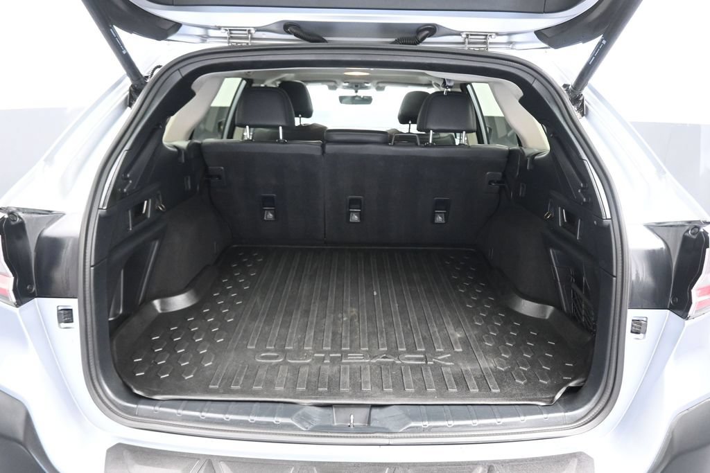 Used 2022 Subaru Outback Onyx Edition XT AWD/4WD image 42