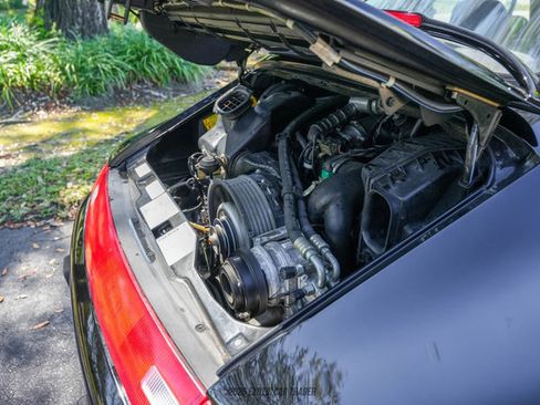 Used 1995 Porsche 911 Carrera image 24