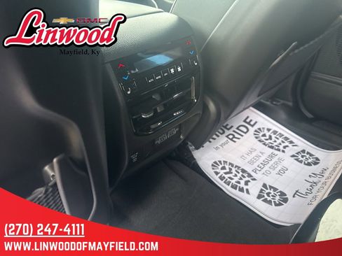 Used 2023 Jeep Grand Cherokee L Summit w/ Advanced Protech Group IV image 15