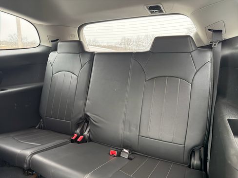 Used 2016 Buick Enclave Leather w/ Enclave Tuscan Edition image 21