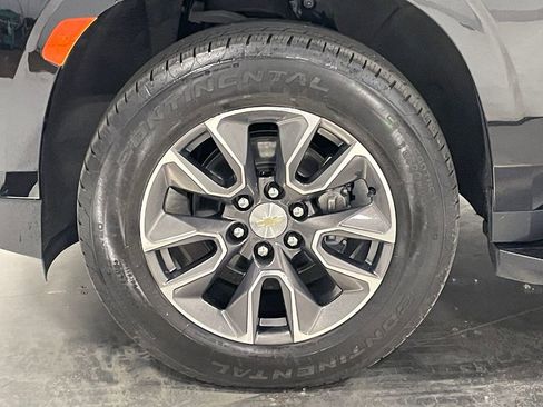 Used 2022 Chevrolet Tahoe LS AWD/4WD image 35