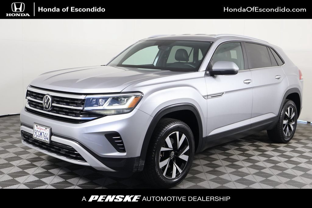 Used 2022 Volkswagen Atlas Cross Sport SE FWD image 1