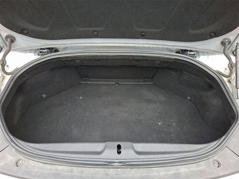 Used 2014 Nissan 370Z Touring w/ Sport Package image 28