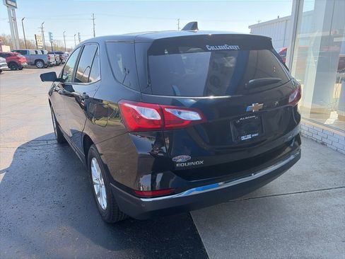 Used 2021 Chevrolet Equinox LT w/ Driver Convenience Package AWD/4WD image 10