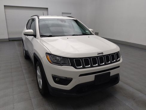 Used 2019 Jeep Compass Latitude w/ Safety & Security Group image 13