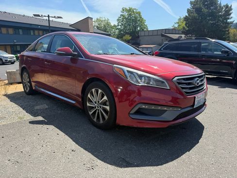 Used 2016 Hyundai Sonata Sport FWD image 4