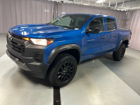 Used 2023 Chevrolet Colorado Trail Boss w/ Safety Package AWD/4WD image 3