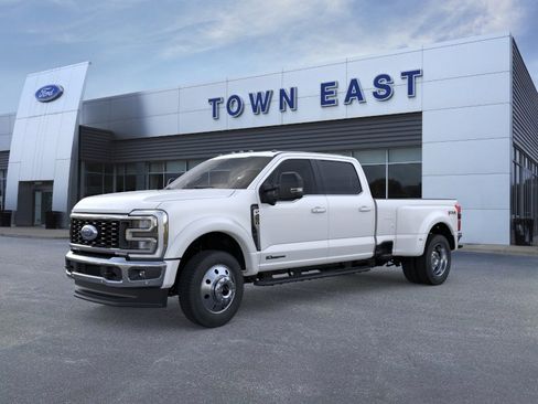 New 2026 Ford F450 Lariat w/ Lariat Premium Package AWD/4WD image 1
