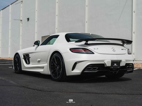 Used 2014 Mercedes-Benz SLS AMG Black Series image 5