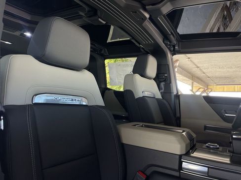 New 2026 GMC Hummer EV SUV AWD/4WD image 26